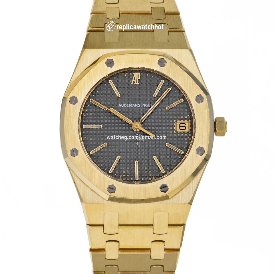 Audemars Piguet Royal Oak Mens watch Unisex Quartz Yellow gold 56023SA