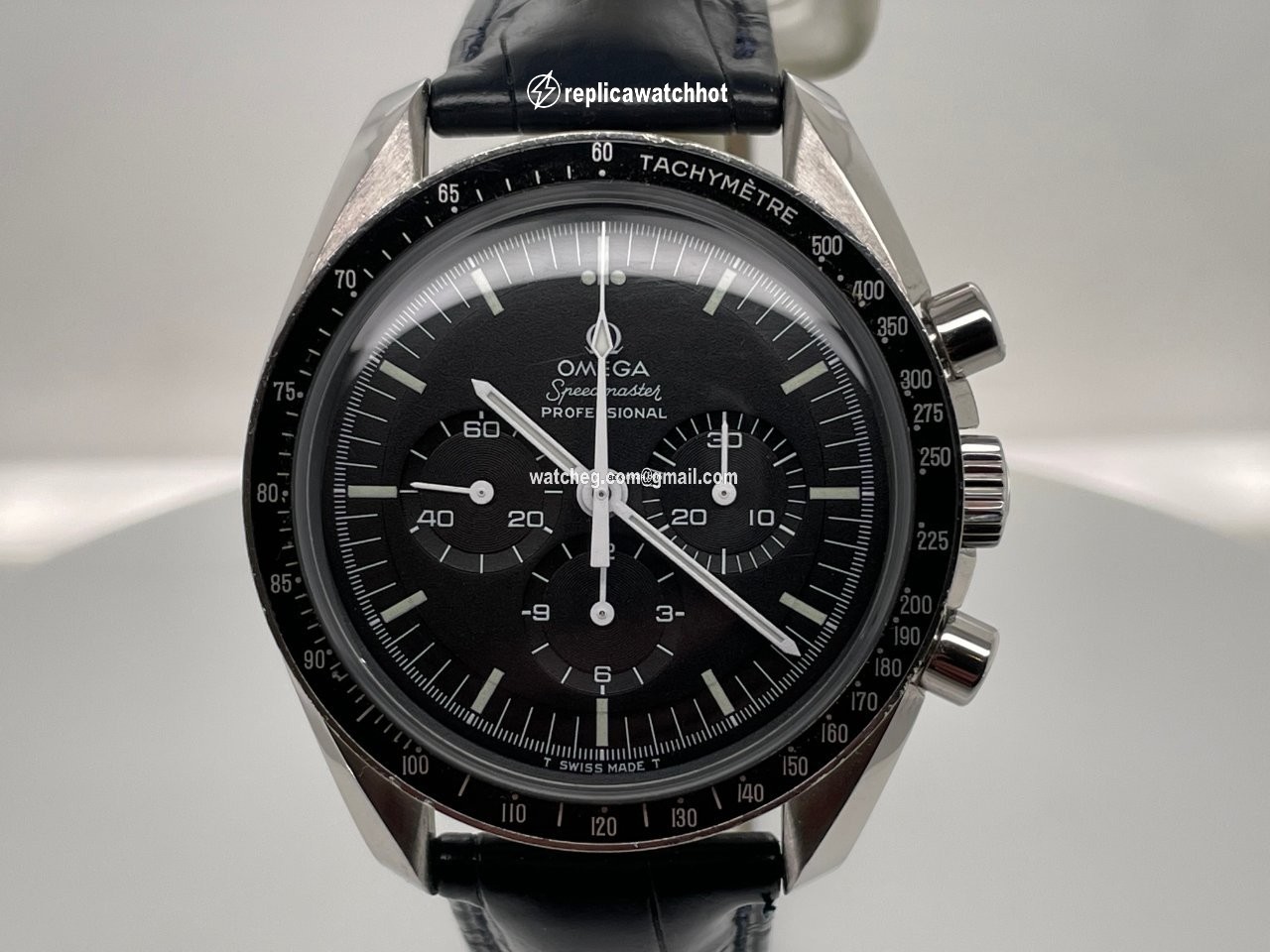 Omega Speedmaster Professional Moonwatch Mens watch Unisex Manual winding Steel 145.022-71