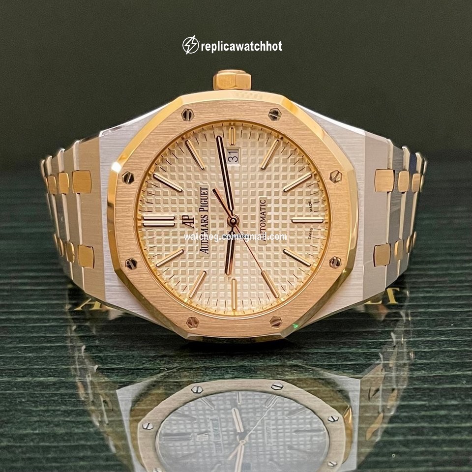 Audemars Piguet Royal Oak Selfwinding Mens watch Unisex Automatic Gold Steel 15400SR.OO.1220SR.01