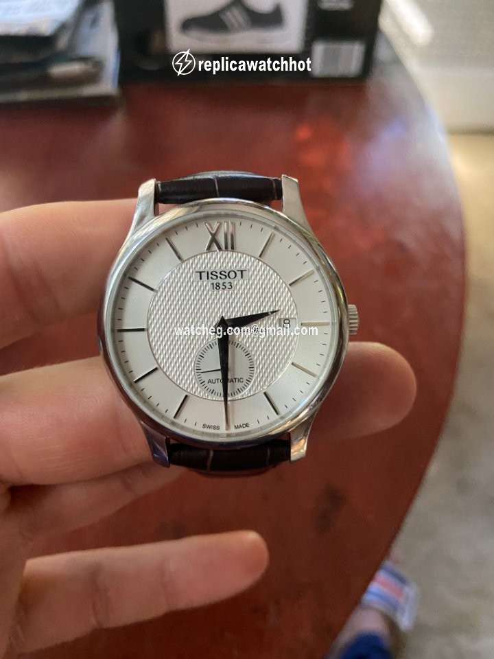 Tissot Tradition Mens watch Unisex Automatic Steel T063.428.16.038.00