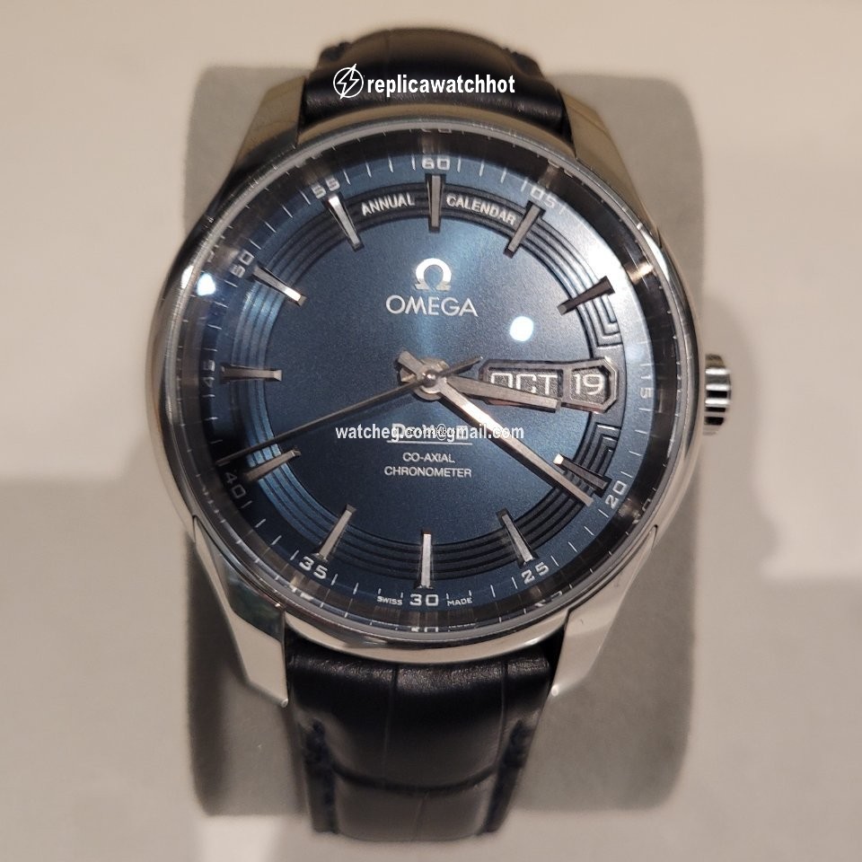 Omega De Ville Hour Vision Mens watch Unisex Automatic Steel 431.33.41.22.03.001