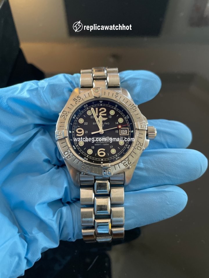 Breitling Superocean Mens watch Unisex Automatic Steel A17360-108
