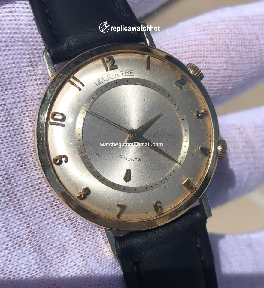 Jaeger-LeCoultre Mens watch Unisex Automatic Yellow gold Jaeger Le Coultre Vintage Memovox Alarm 14k Yellow Gold