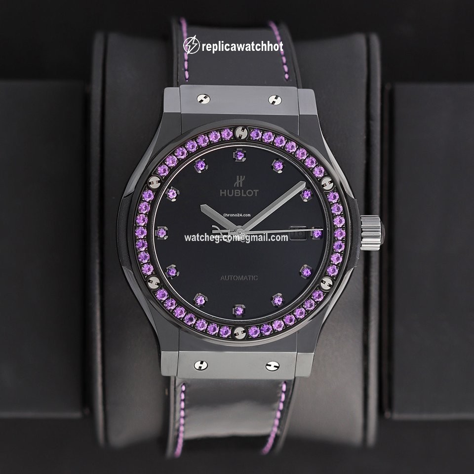 Hublot Classic Fusion 45, 42, 38, 33 mm Automatic Ceramic 542.cs.1210.vr.1205