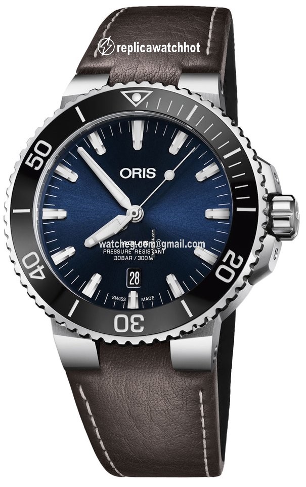 Oris Aquis Date Mens watch Unisex Automatic Steel 01 733 7730 4135-07 5 24 10EB