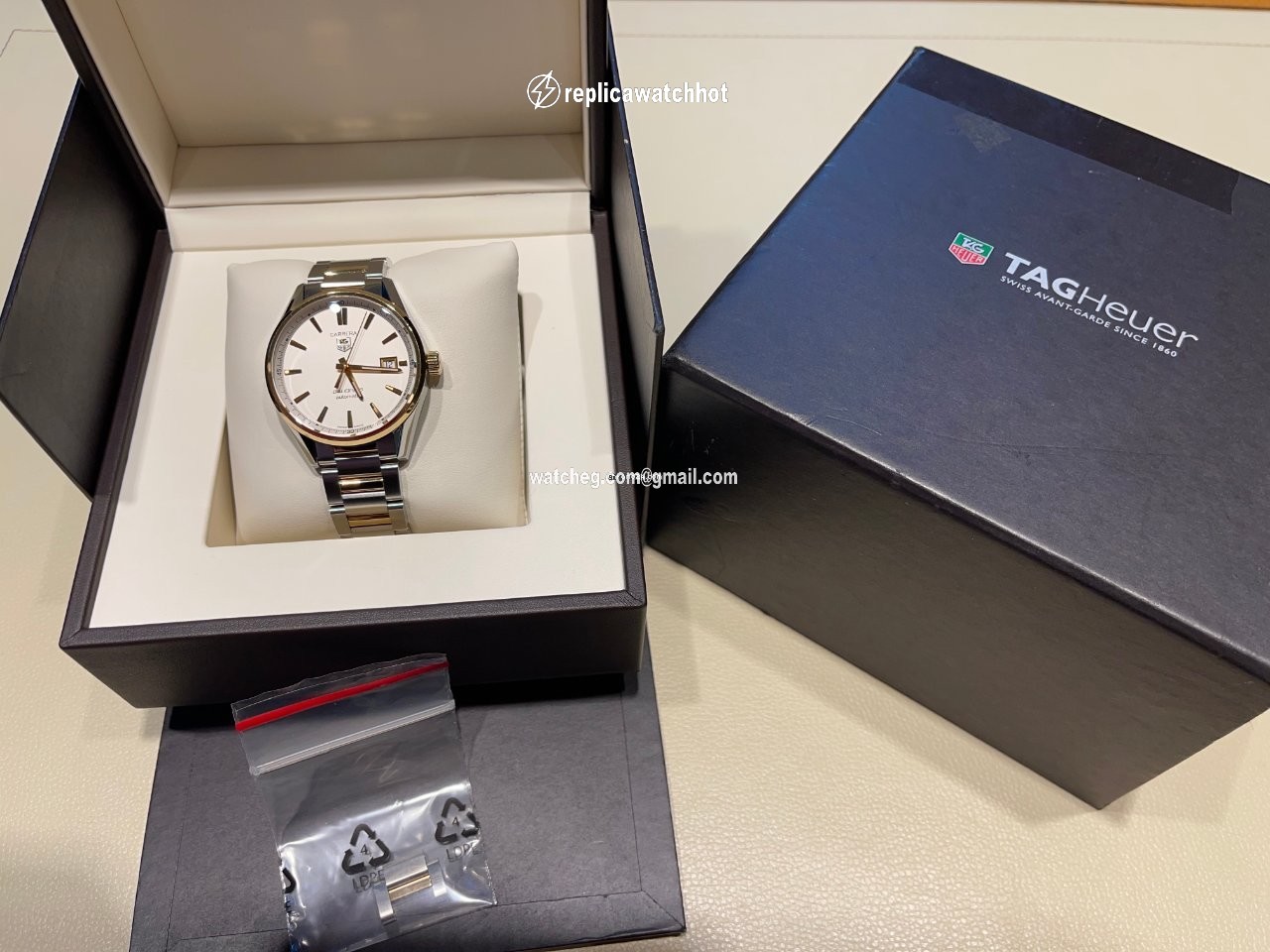 TAG Heuer Carrera Calibre 5 Mens watch Unisex Automatic Gold Steel WAR215B.BD0783