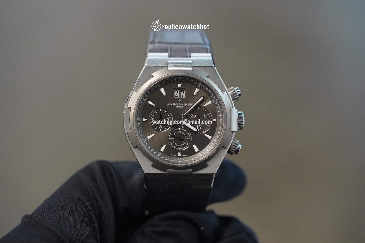 Vacheron Constantin Overseas Chronograph Mens watch Unisex Automatic Steel 49150 000W-9501