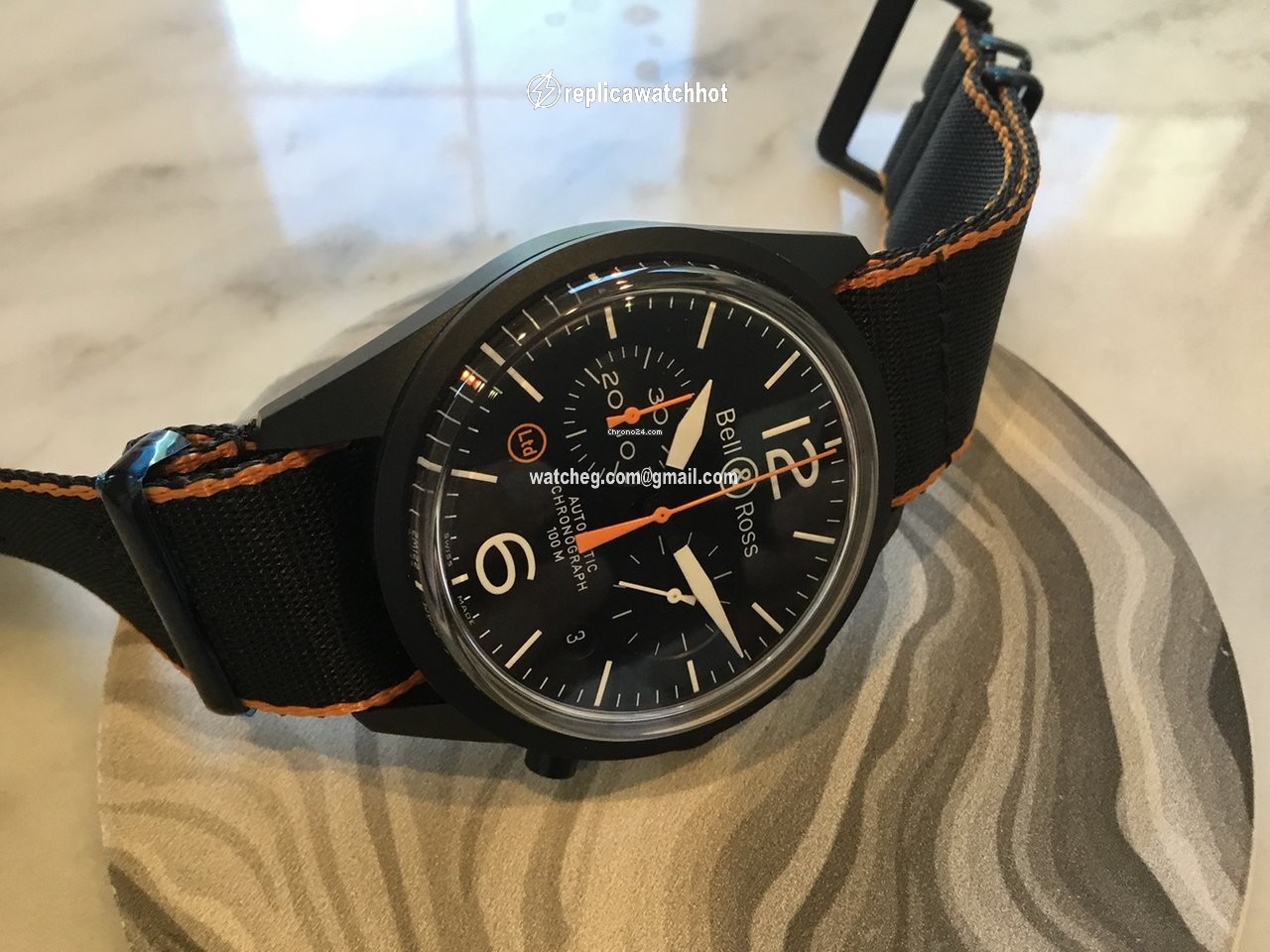 Bell & Ross BR V1 Mens watch Unisex Automatic Steel BRV126-O-CA