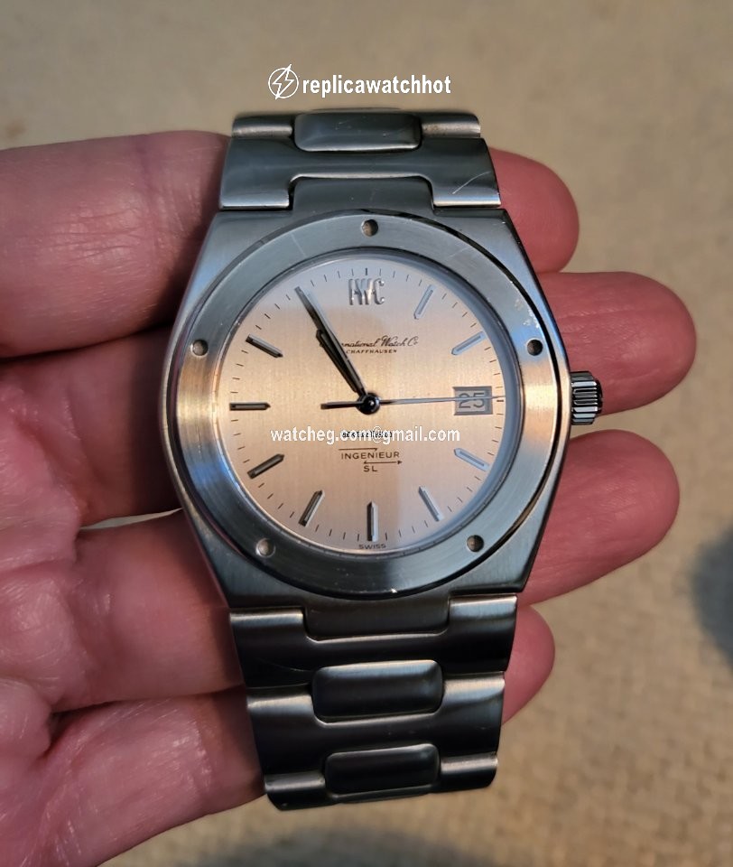 IWC Ingenieur Jumbo Mens watch Unisex Automatic Steel IW1832