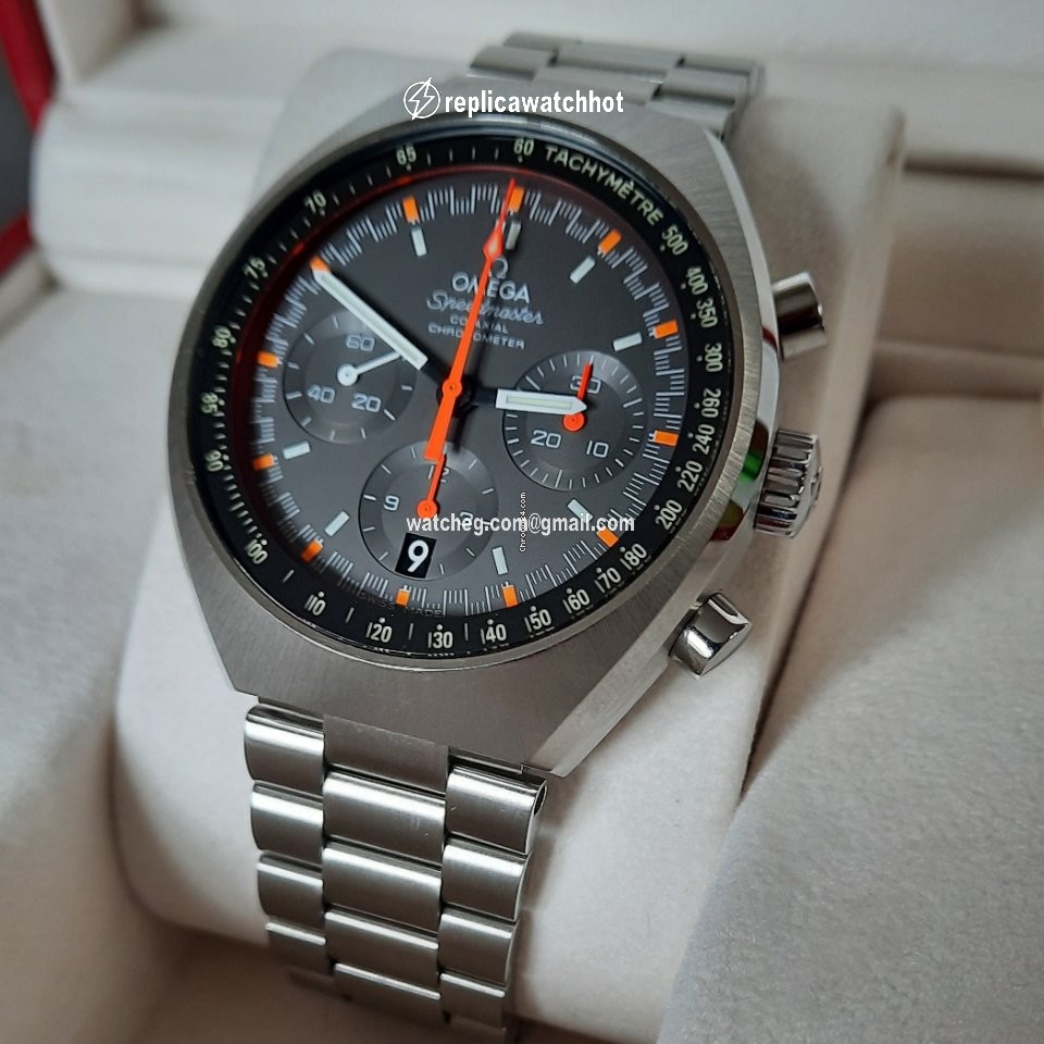 Omega Speedmaster Mark II Mens watch Unisex Automatic Steel 327.10.43.50.06.001