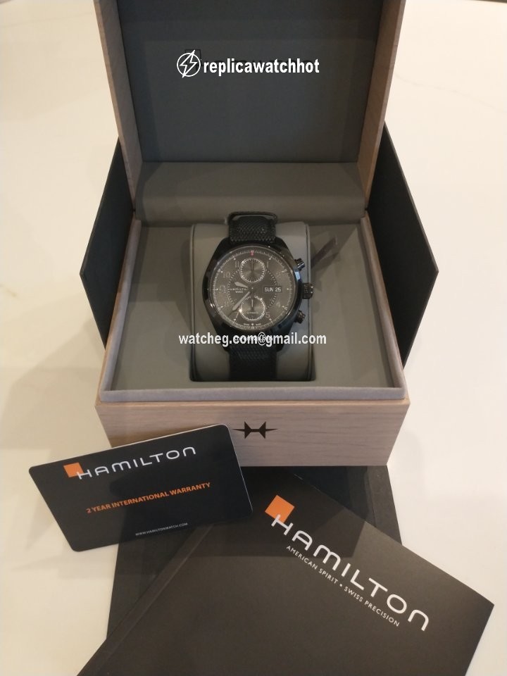 Hamilton Khaki Field Day Date Mens watch Unisex Automatic Steel H71626735