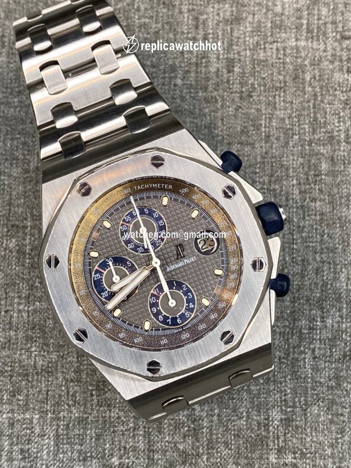 Audemars Piguet Royal Oak Offshore Chronograph Mens watch Unisex Automatic Steel 25721ST.OO.1000ST.01