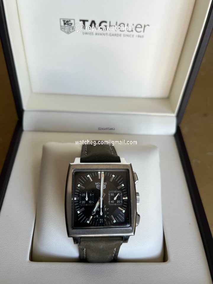 TAG Heuer Monaco Mens watch Unisex Automatic Steel CW2111
