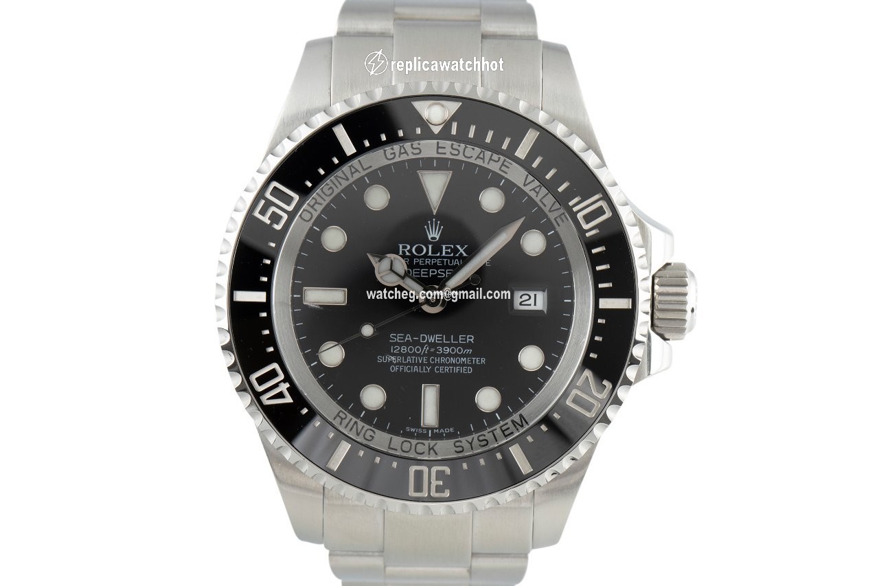 Rolex Sea-Dweller Deepsea Mens watch Unisex Steel Automatic 116660