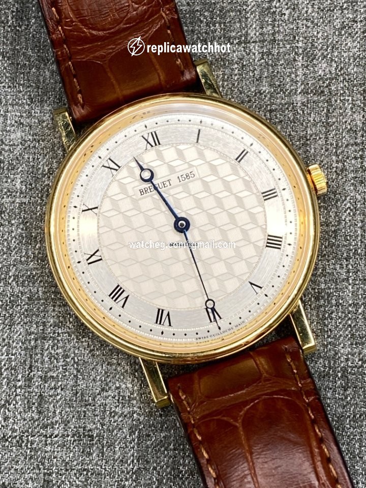 Breguet Classique Mens watch Unisex Manual winding Yellow gold 5967ba 11 9w6