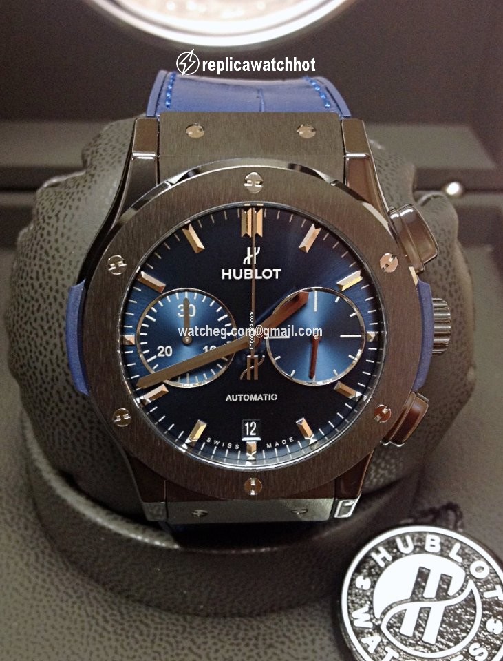 Hublot Classic Fusion Blue Mens watch Unisex Automatic Ceramic 521.CM.7170.LR