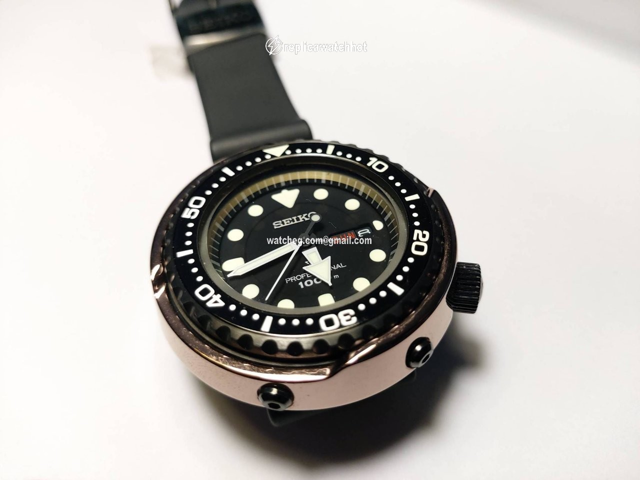 Seiko Prospex Mens watch Unisex Quartz Titanium SBBN042