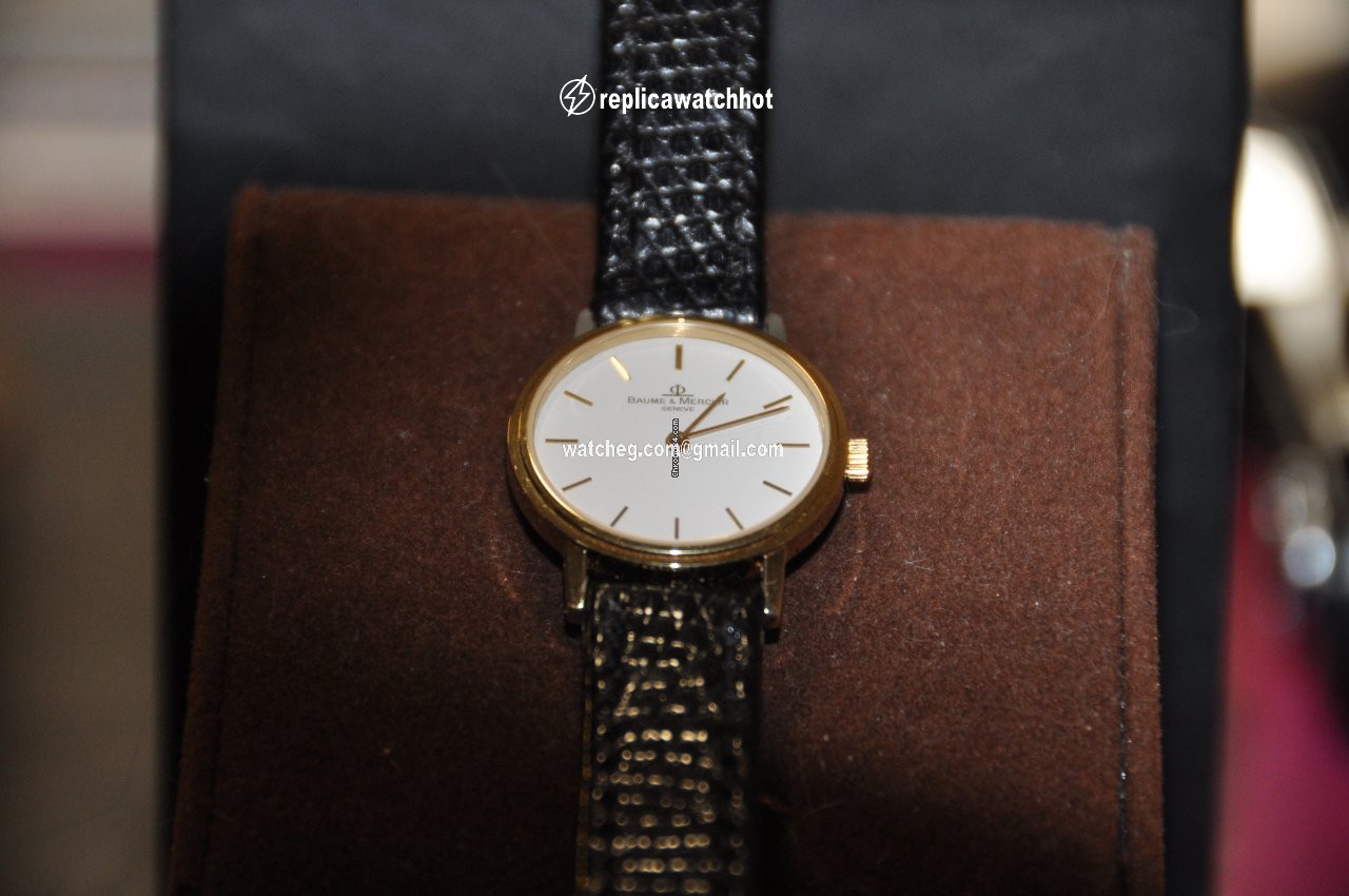 Baume & Mercier Classima Womens watch Quartz MV045089