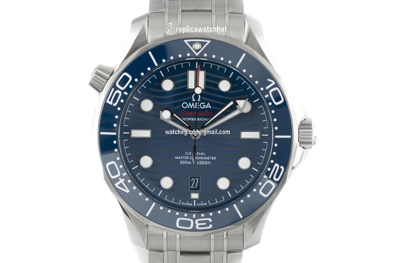 Omega Seamaster Diver 300 M Mens watch Unisex Automatic Steel 210.32.42.20.03.001
