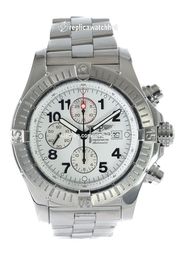 Breitling Super Avenger Mens watch Unisex Automatic Steel A1337011 A660