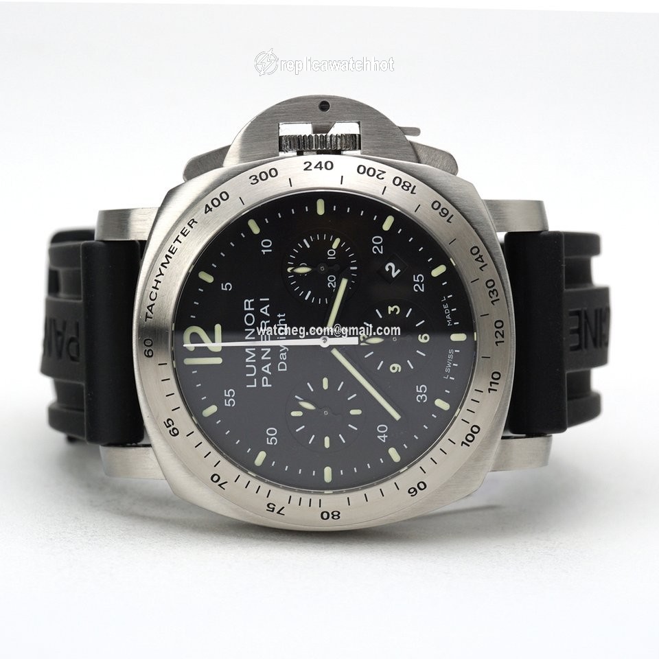 Panerai Luminor Chrono Mens watch Unisex Automatic Steel PAM 00196