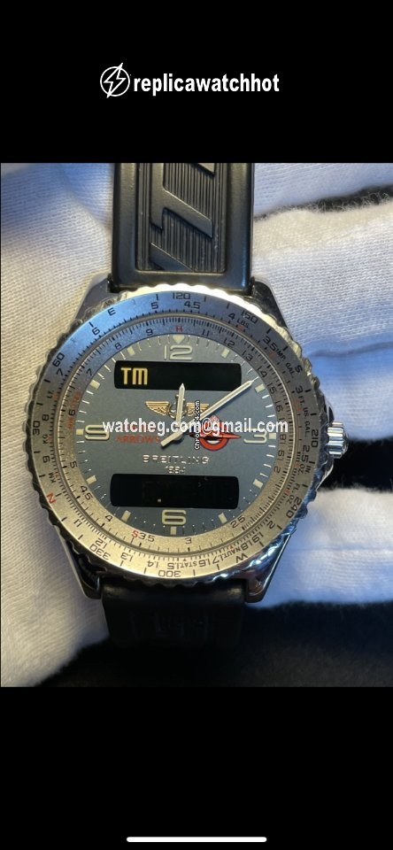 Breitling Chronospace Mens watch Unisex Quartz A56012