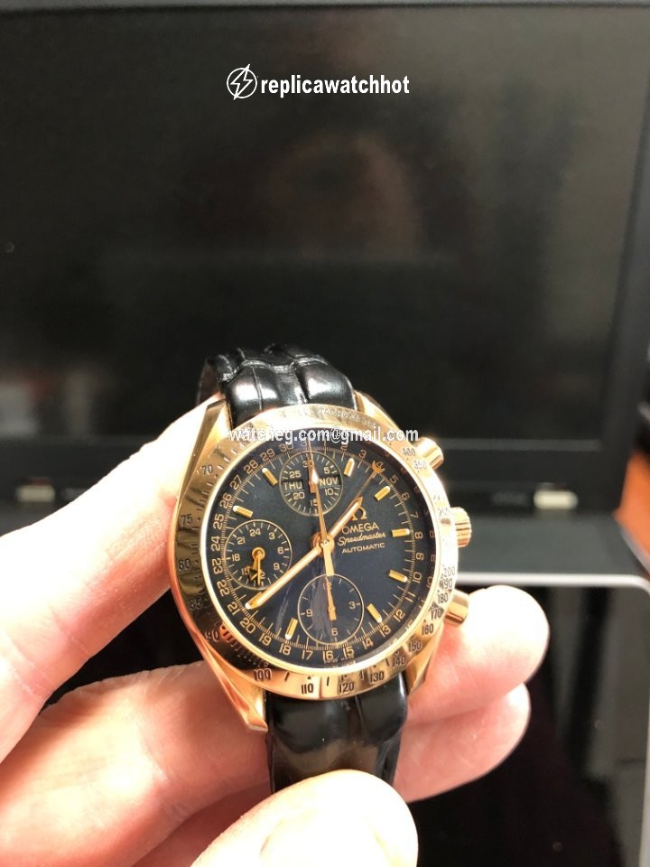 Omega Speedmaster Day Date Mens watch Unisex Automatic Rose gold 1750084