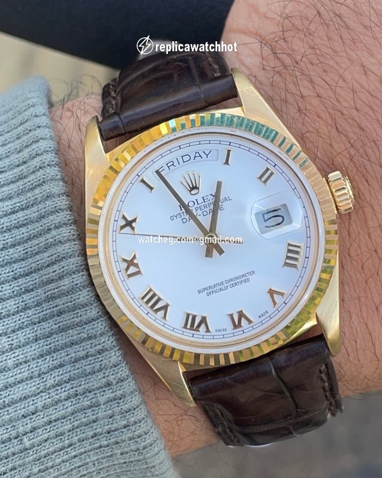 Rolex Day-Date 36 Mens watch Unisex Yellow gold Automatic 18078