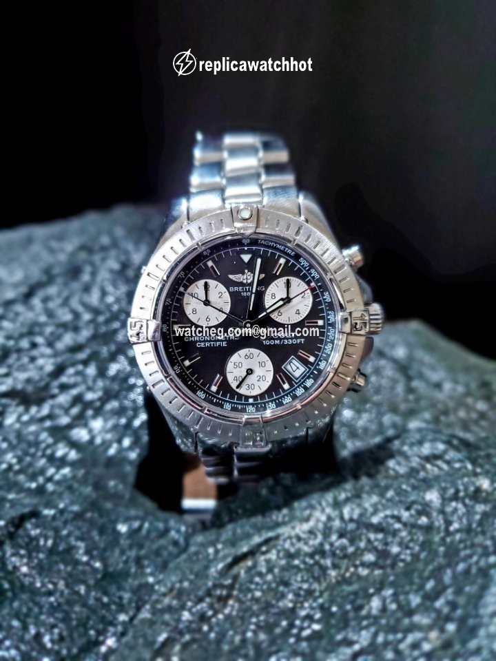 Breitling Colt Chronograph Mens watch Unisex Quartz Steel A73350
