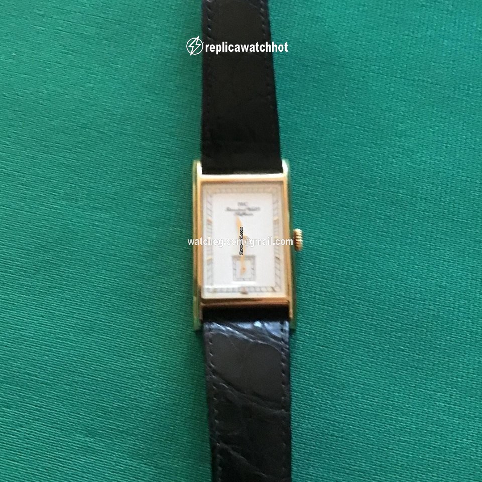 IWC Novecento Mens watch Unisex Manual winding Yellow gold 2497160