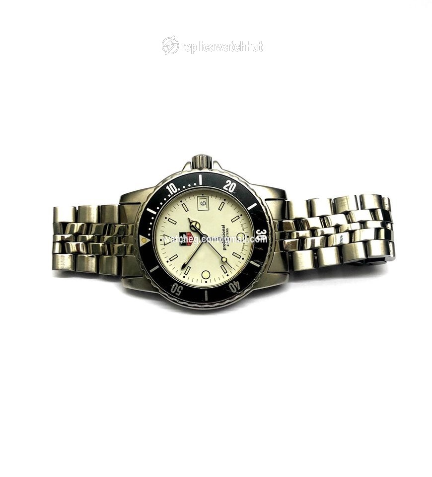 TAG Heuer Mens watch Unisex Quartz Steel WD1213-00