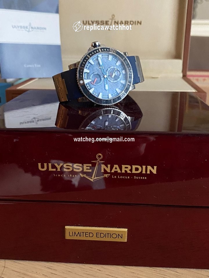 Ulysse Nardin Hammerhead Shark Mens watch Unisex Automatic Steel 263-91LE-3