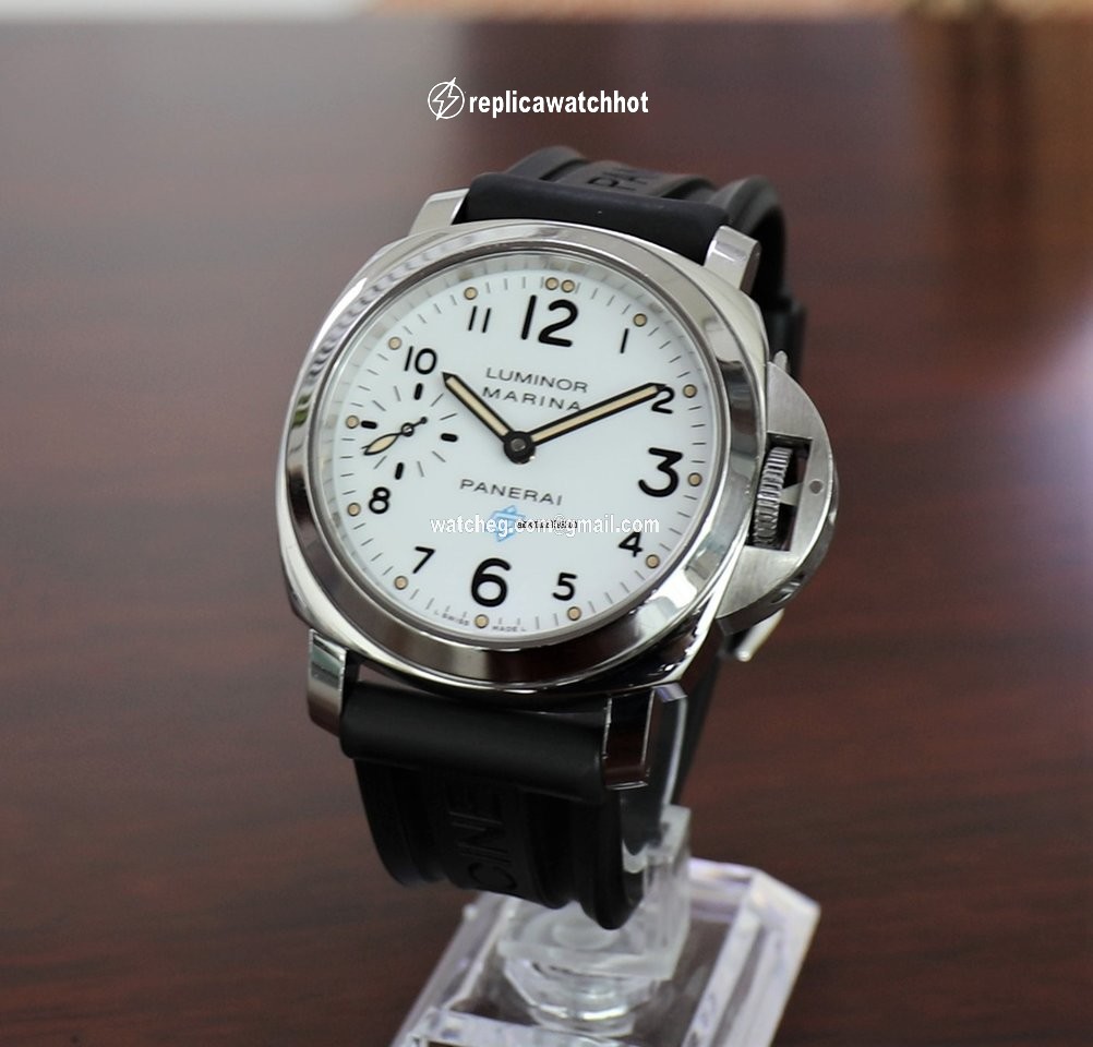 Panerai Luminor Marina Mens watch Unisex Manual winding Steel PAM 00660