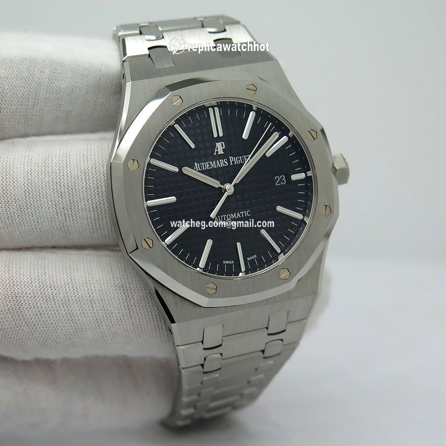 Audemars Piguet Royal Oak Selfwinding Mens watch Unisex Automatic Steel 15400ST
