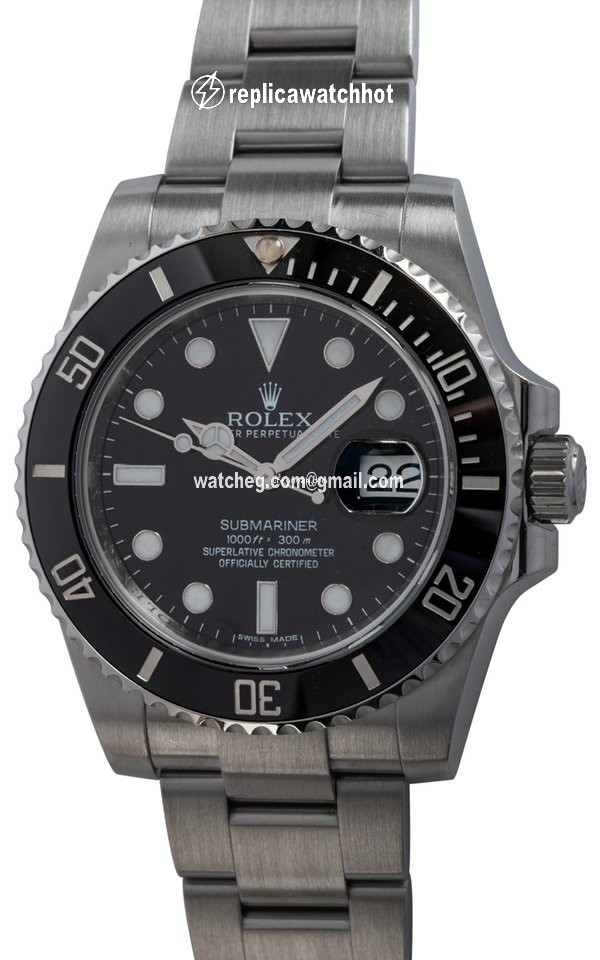 Rolex Submariner Date Mens watch Unisex Steel Automatic 116610 LN
