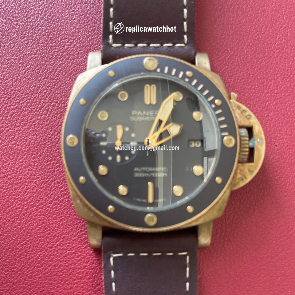 Panerai Luminor Submersible Mens watch Unisex Automatic Bronze PAM 00968