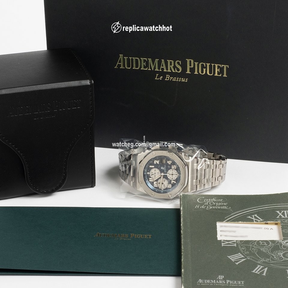 Audemars Piguet Royal Oak Offshore Chronograph Mens watch Unisex Automatic Steel ST25721