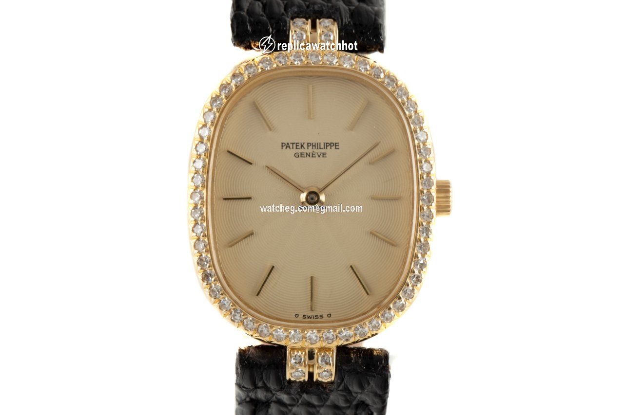 Patek Philippe Golden Ellipse Womens watch Quartz Yellow gold 4698