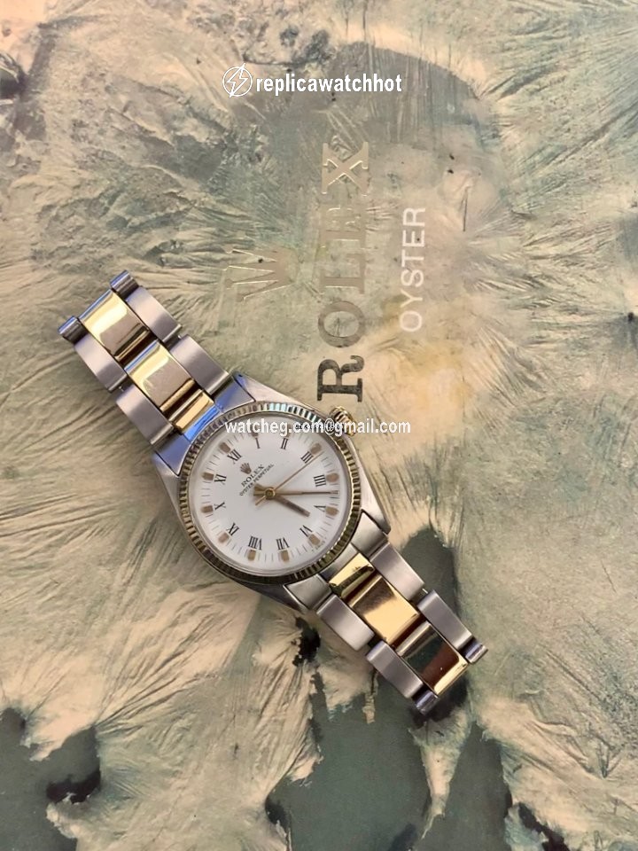 Rolex Oyster Perpetual 31 Mens watch Unisex Gold Steel Automatic 6751