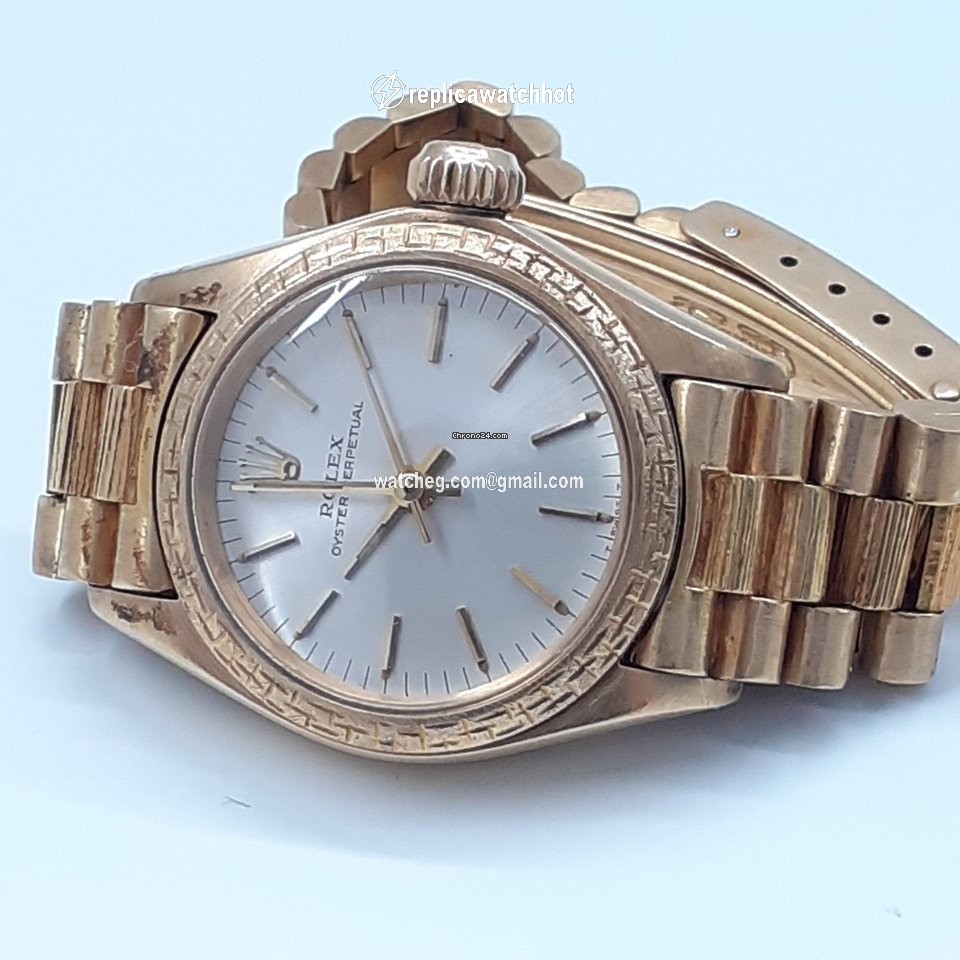 Rolex Oyster Perpetual 26 Womens watch Yellow gold Automatic 6802