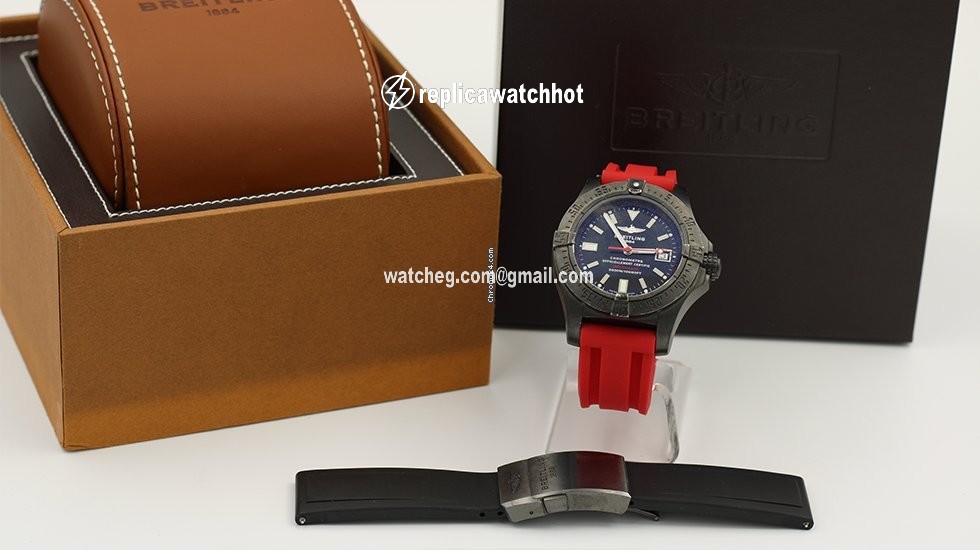 Breitling Avenger Seawolf Mens watch Unisex Automatic Steel M1733010
