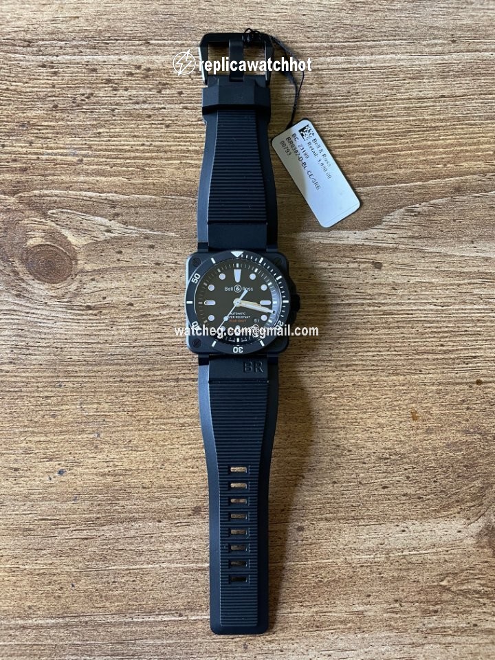 Bell & Ross BR 03-92 Ceramic Mens watch Unisex Automatic Ceramic BR0392-D-BL-CE SRB