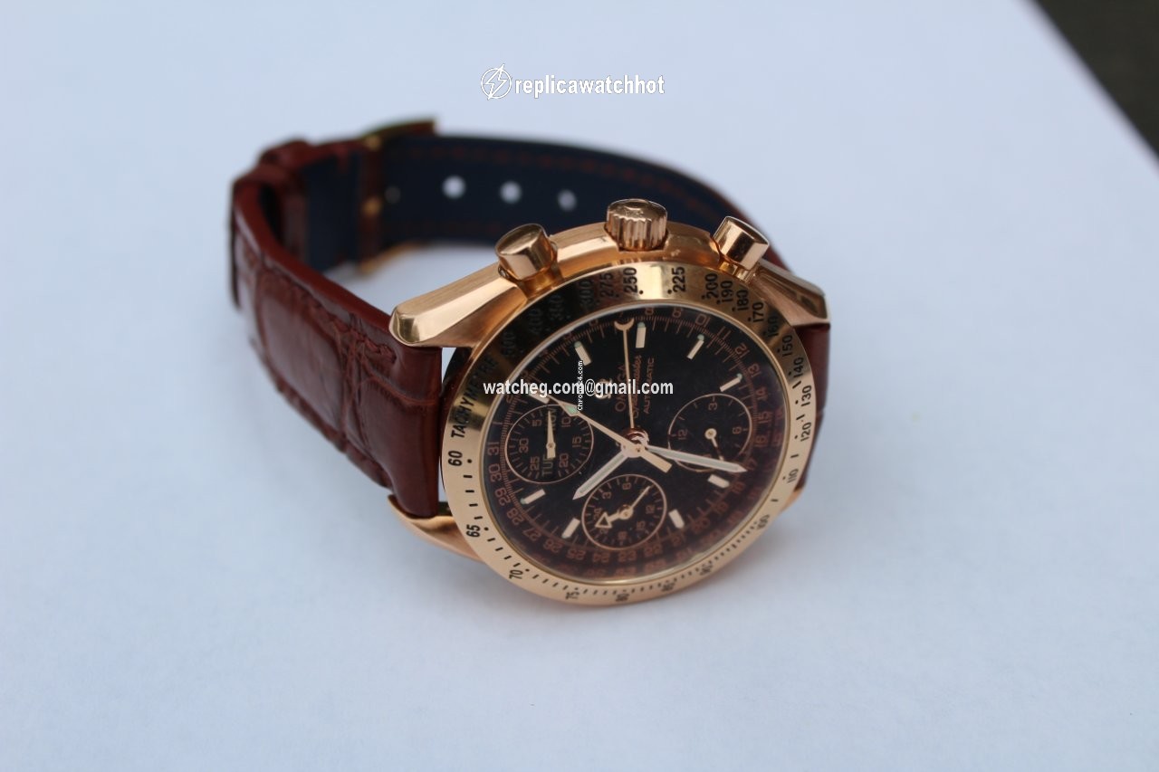 Omega Speedmaster Day Date Mens watch Unisex Automatic Rose gold 36235001