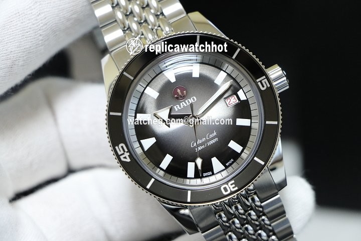 Rado HyperChrome Captain Cook Automatic Steel R32105153