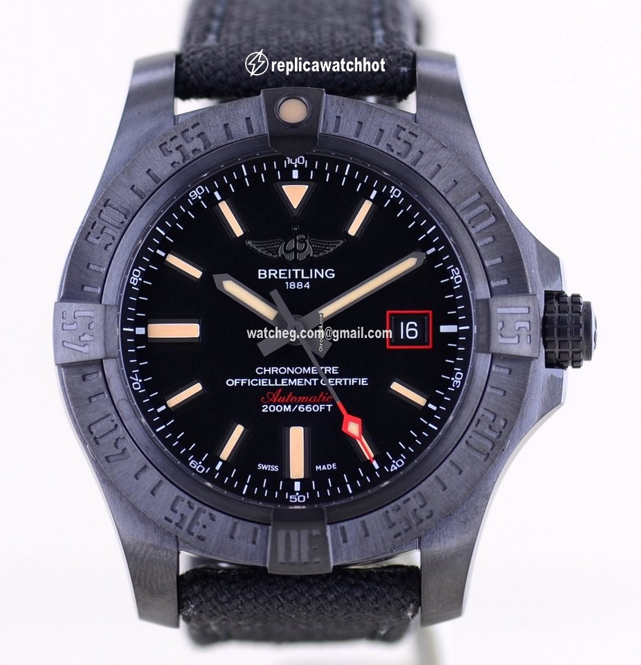 Breitling Avenger Blackbird 44 Mens watch Unisex Automatic Titanium V1731110