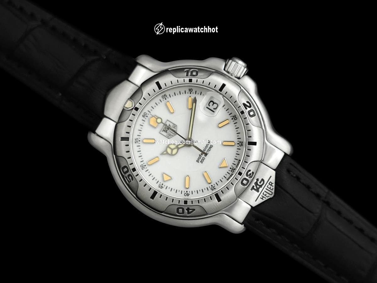 TAG Heuer 6000 Mens watch Unisex Quartz Steel 8462ST