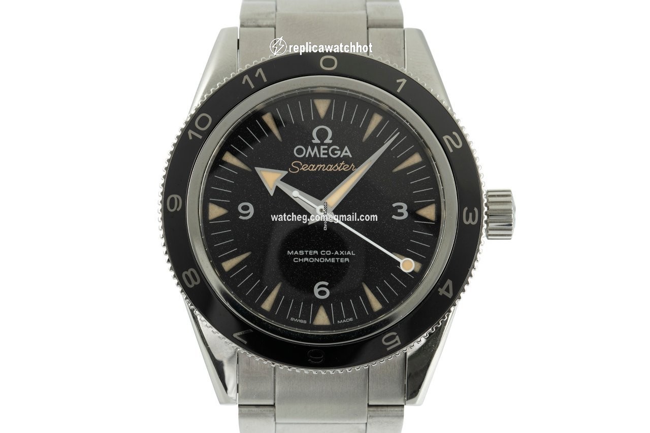 Omega Seamaster 300 Mens watch Unisex Automatic Steel 233.32.41.21.01.001