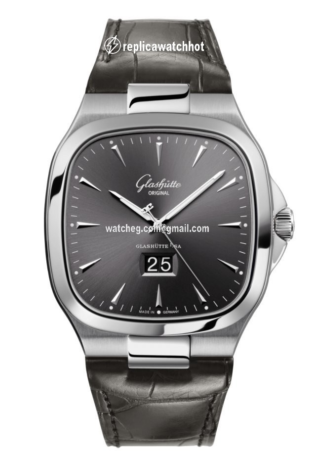 Glashtte Original Seventies Panorama Date Automatic Steel 2-39-47-12-12-04