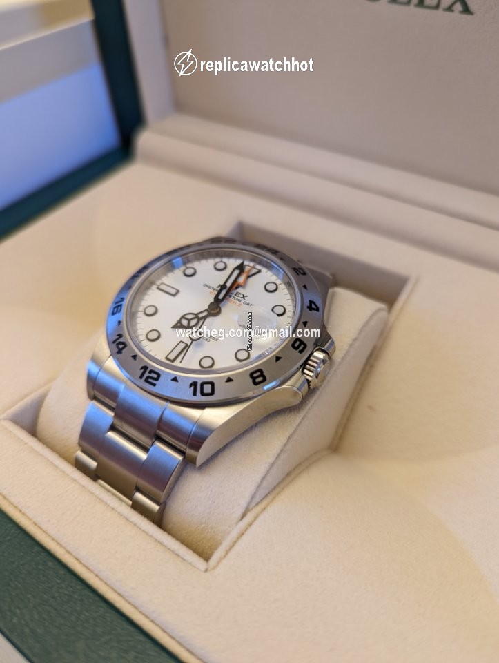 Rolex Explorer II Mens watch Unisex Steel Automatic 226570-0001