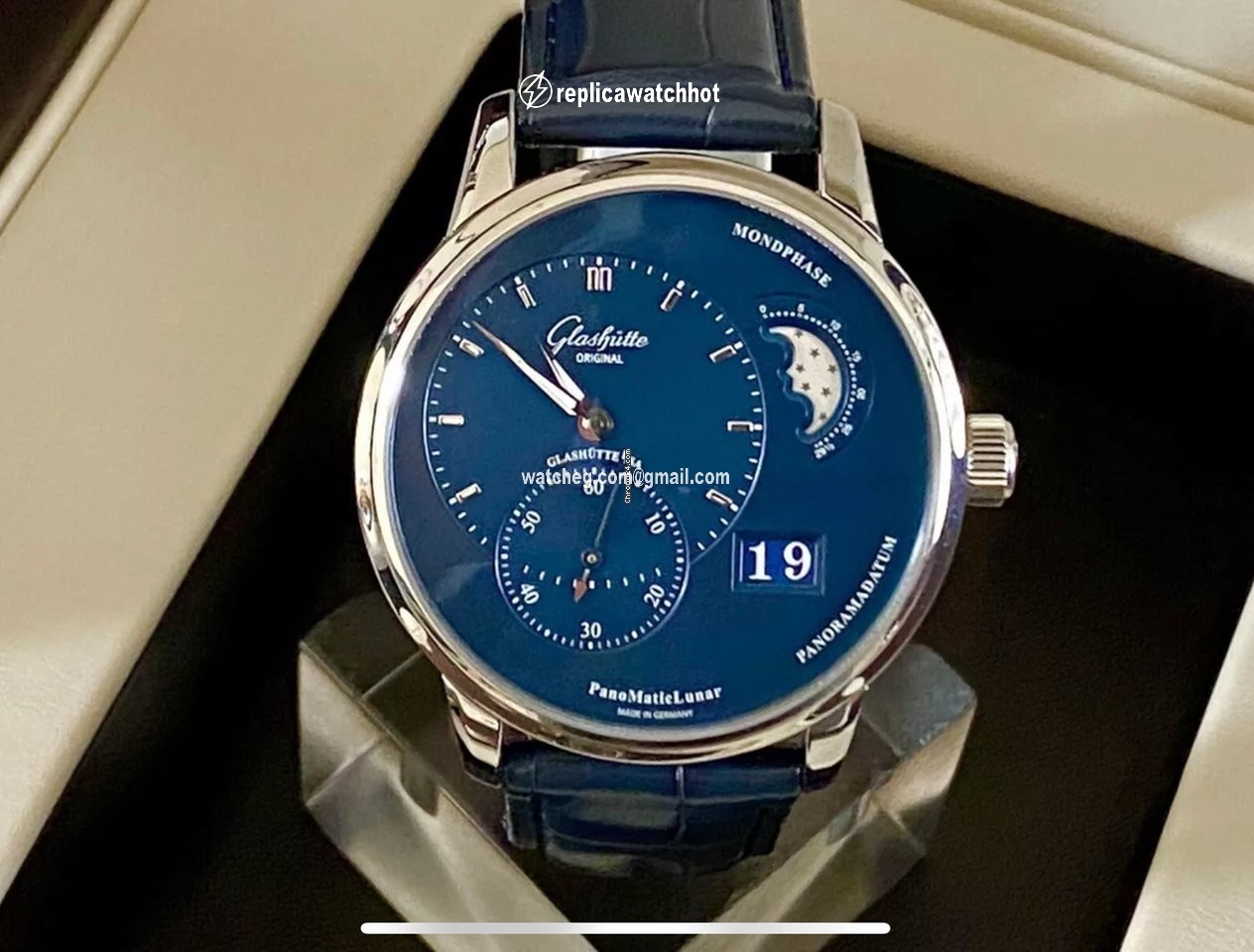 Glashtte Original PanoMaticLunar Mens watch Unisex Automatic Steel 1-90-02-46-32-30